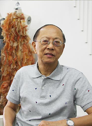 老師團(tuán)隊(duì)