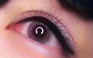 紋繡作品