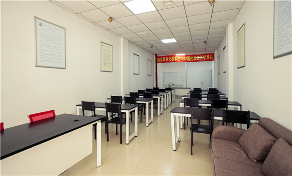 化妝班環(huán)境