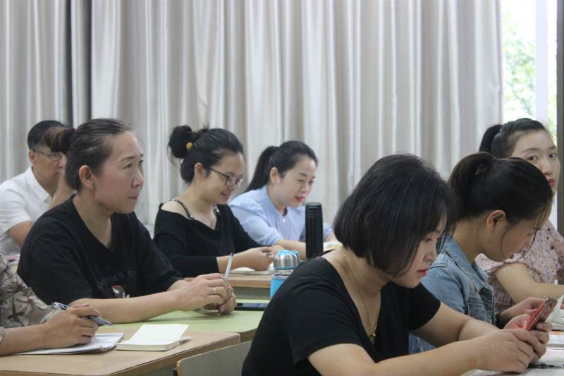 催乳師課程教學現(xiàn)場