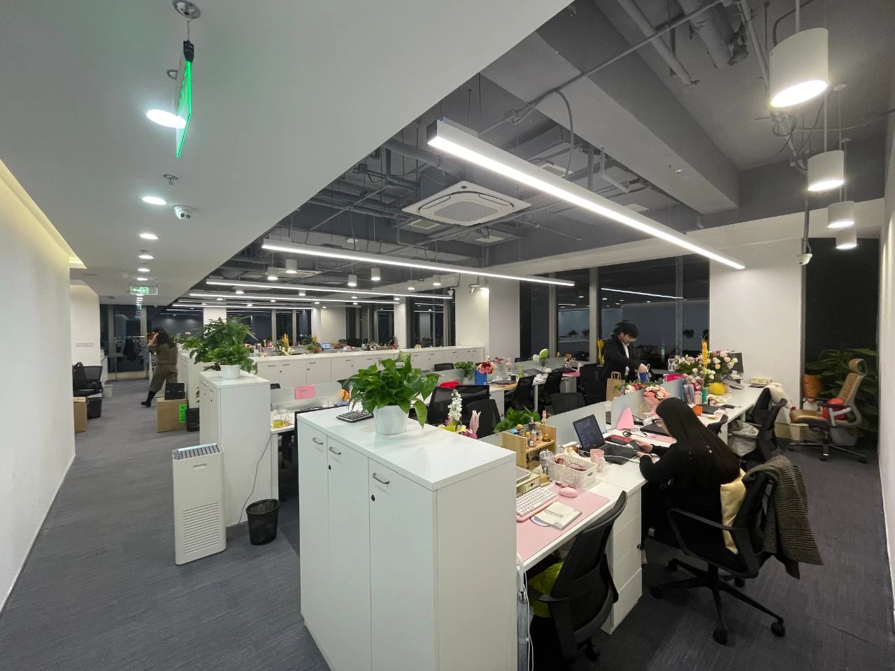 辦公環(huán)境