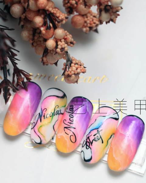 美甲