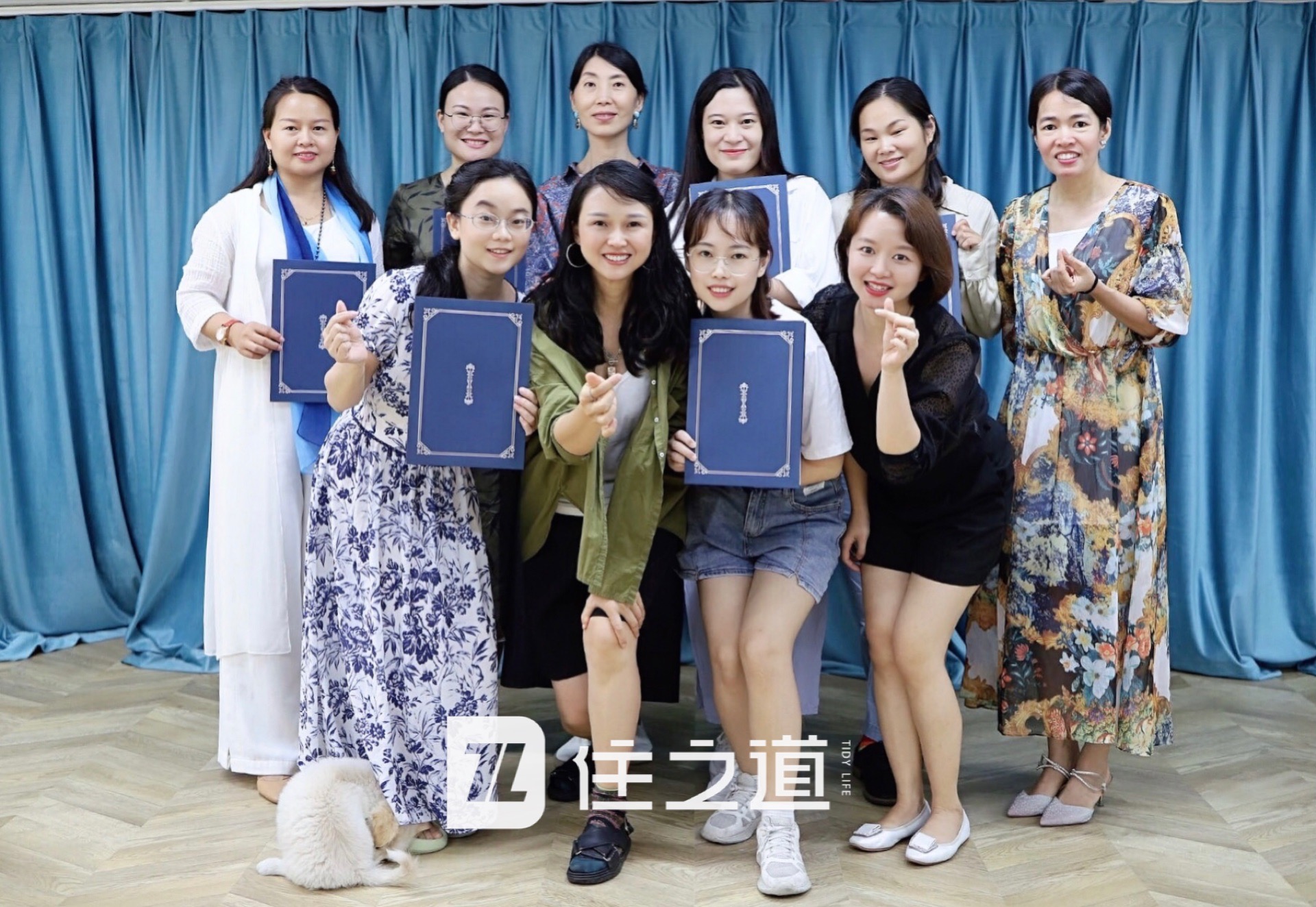 結(jié)業(yè)合照一