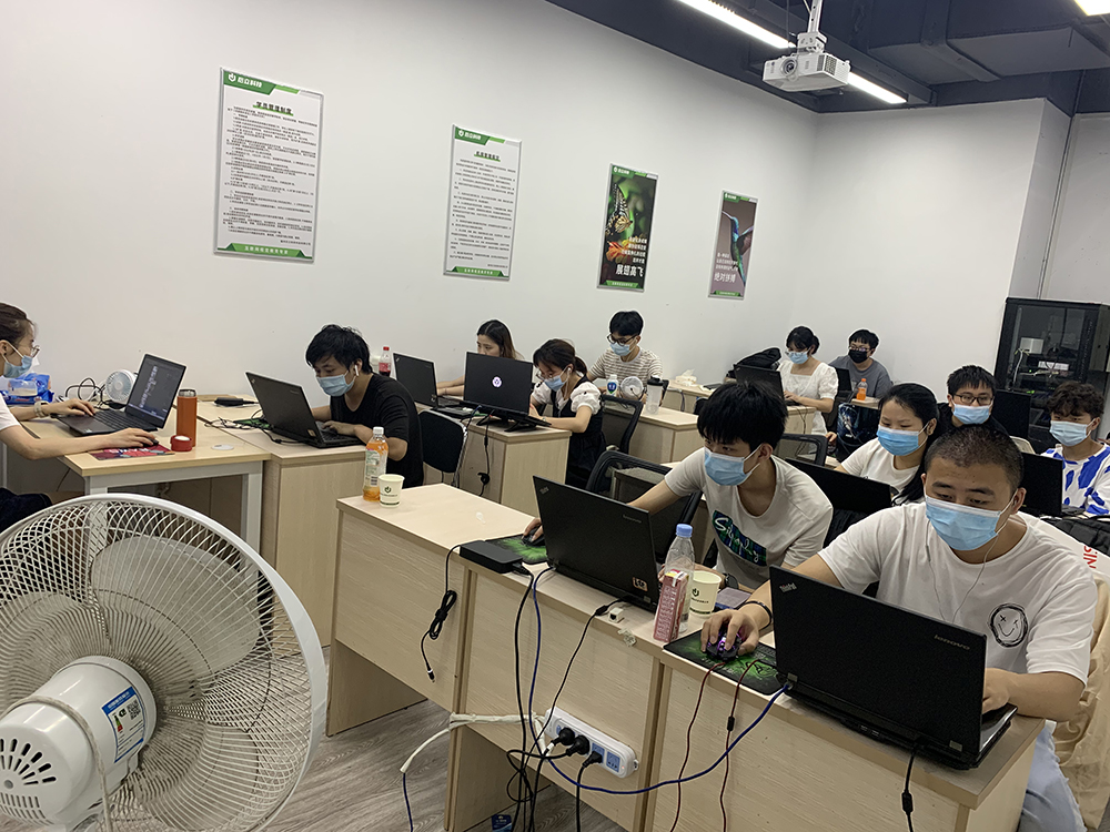 授課現(xiàn)場