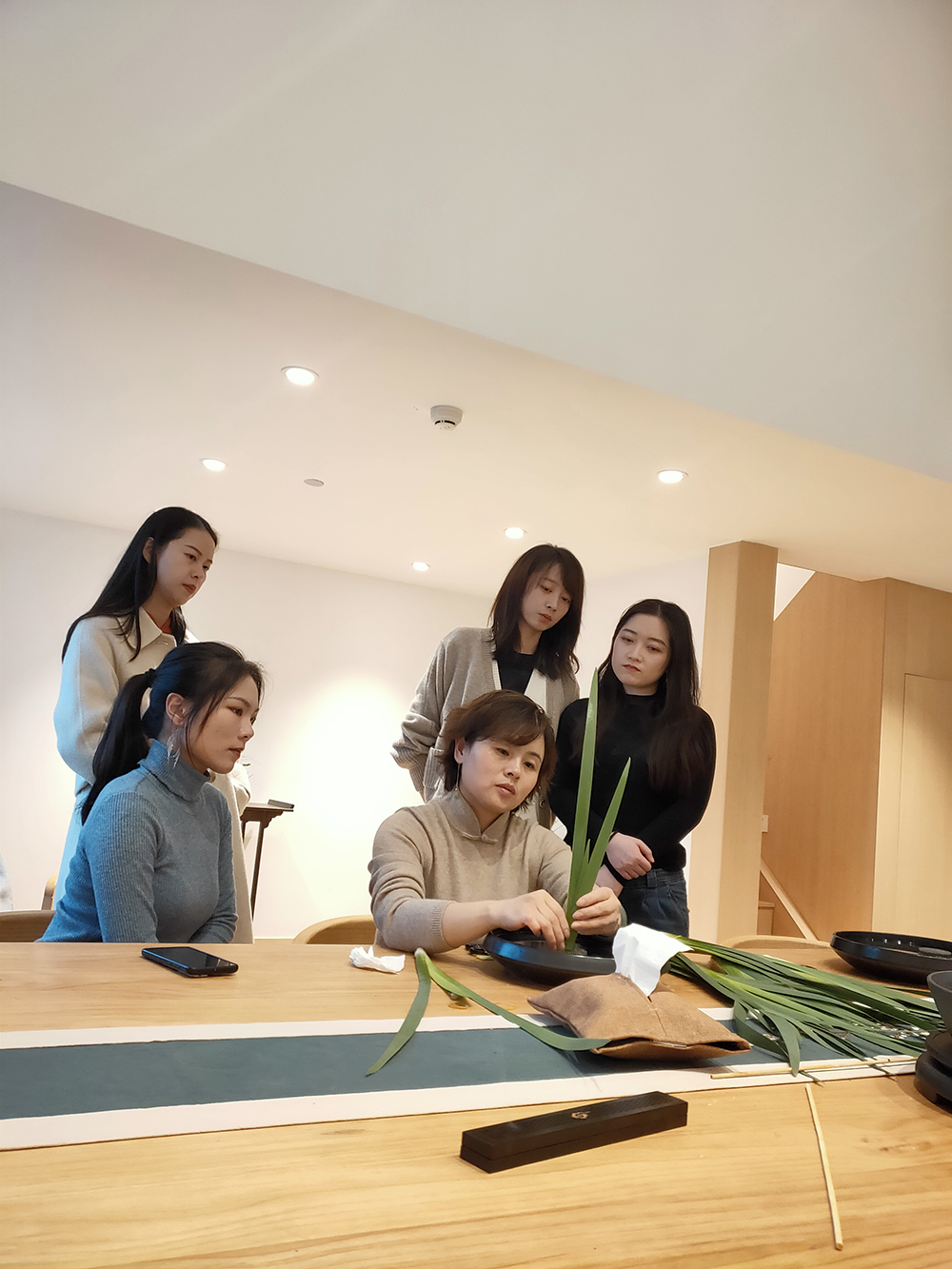 插花課教學(xué)現(xiàn)場