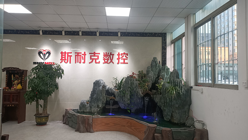 學(xué)校門(mén)頭