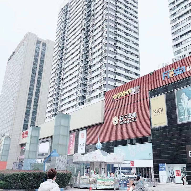 校外環(huán)境