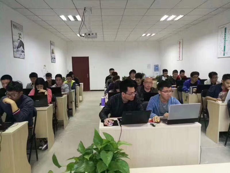 授課現(xiàn)場