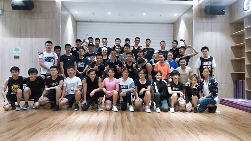 班級(jí)合影