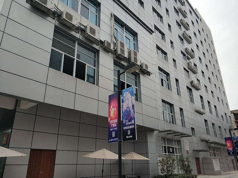 學(xué)校外觀
