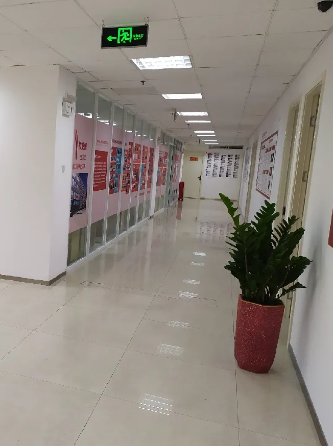 學校走廊