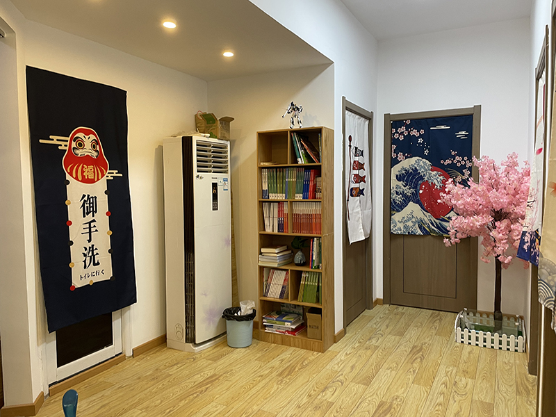 校內(nèi)環(huán)境