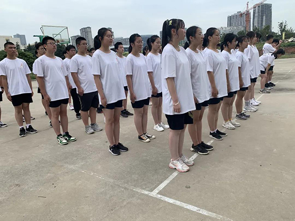 體育課