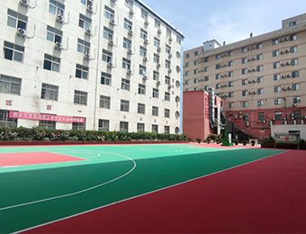 操場