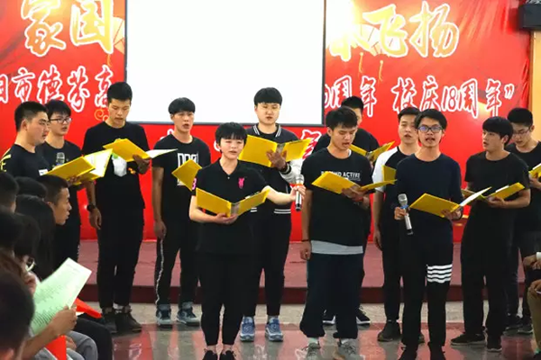 學(xué)員合影
