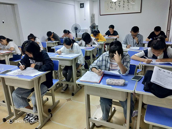 學(xué)習(xí)現(xiàn)場
