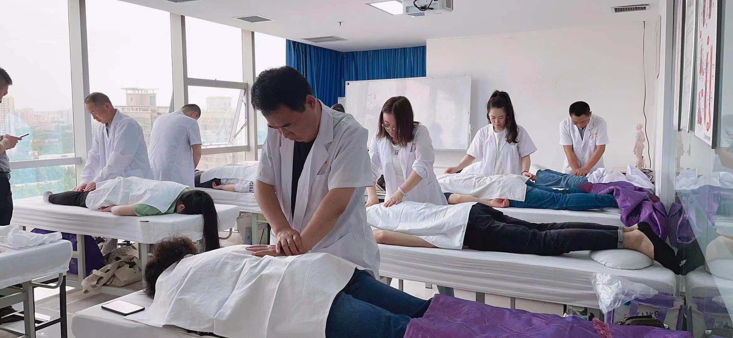 訓(xùn)練現(xiàn)場(chǎng)