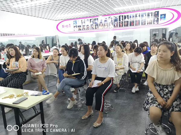 授課現(xiàn)場