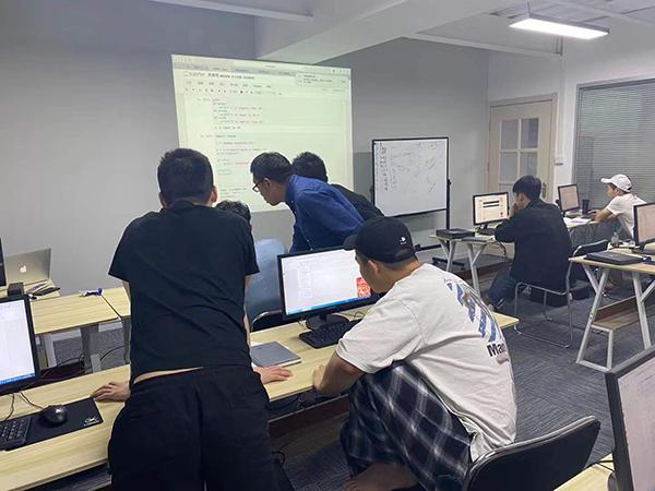授課現(xiàn)場