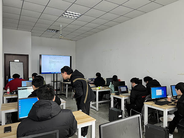 學習現(xiàn)場