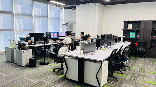 辦公現(xiàn)場