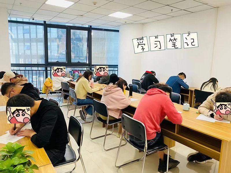 考試場景