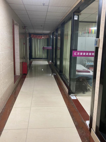 校區(qū)走廊