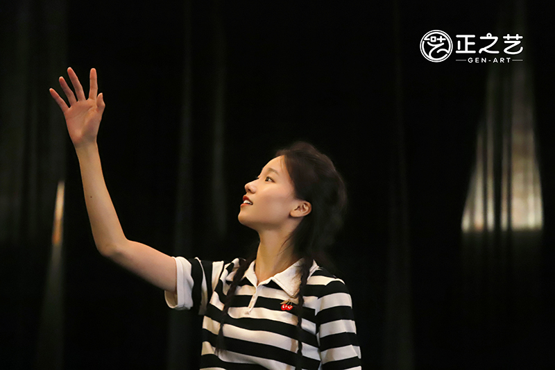 精彩表演