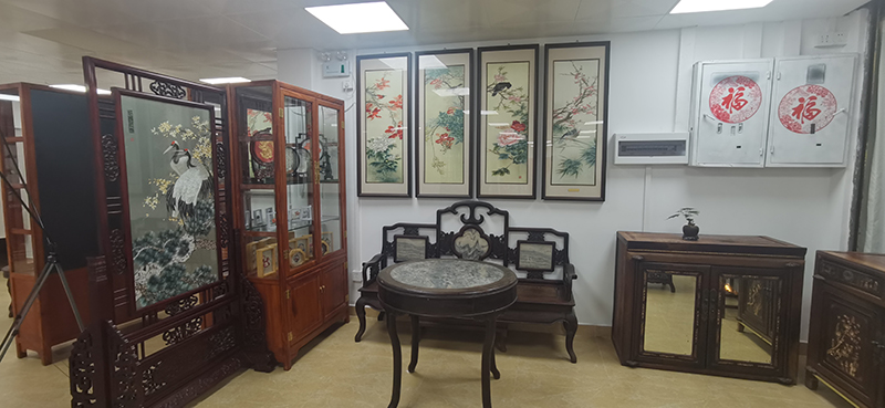 機構(gòu)環(huán)境