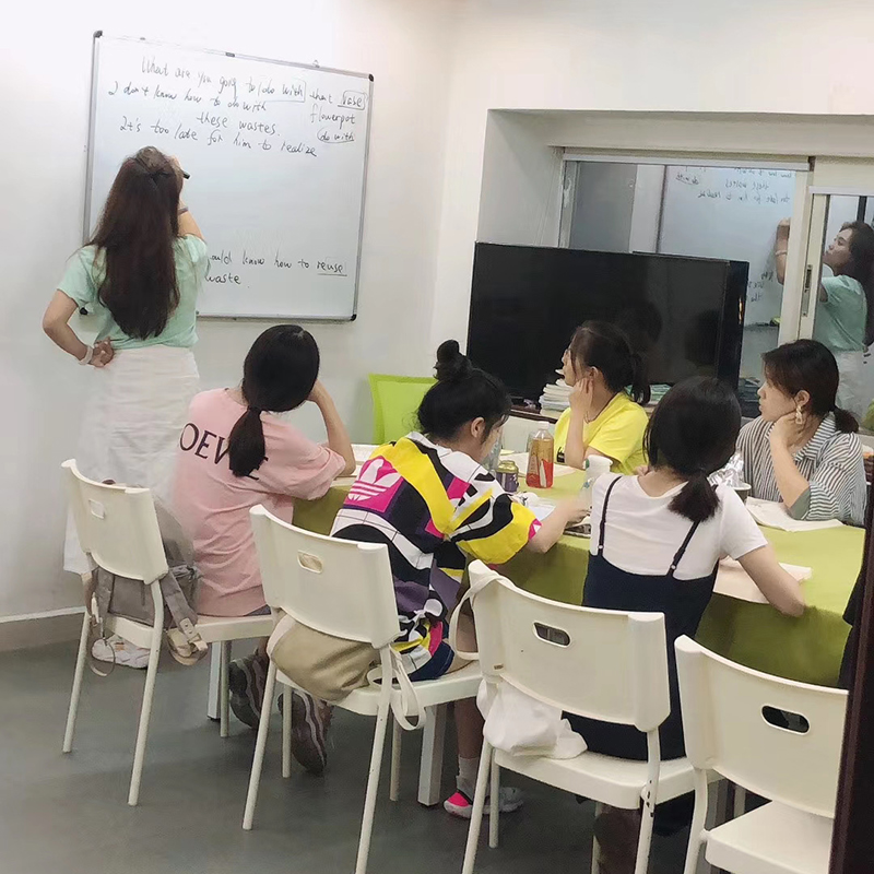 授課現(xiàn)場