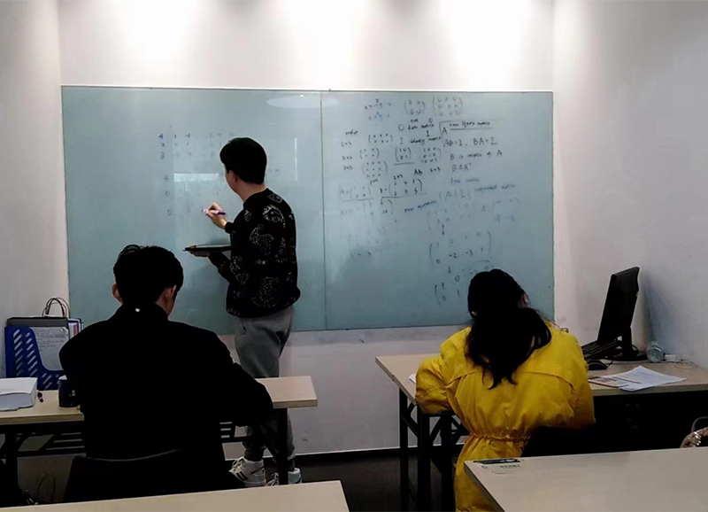 授課現(xiàn)場(chǎng)