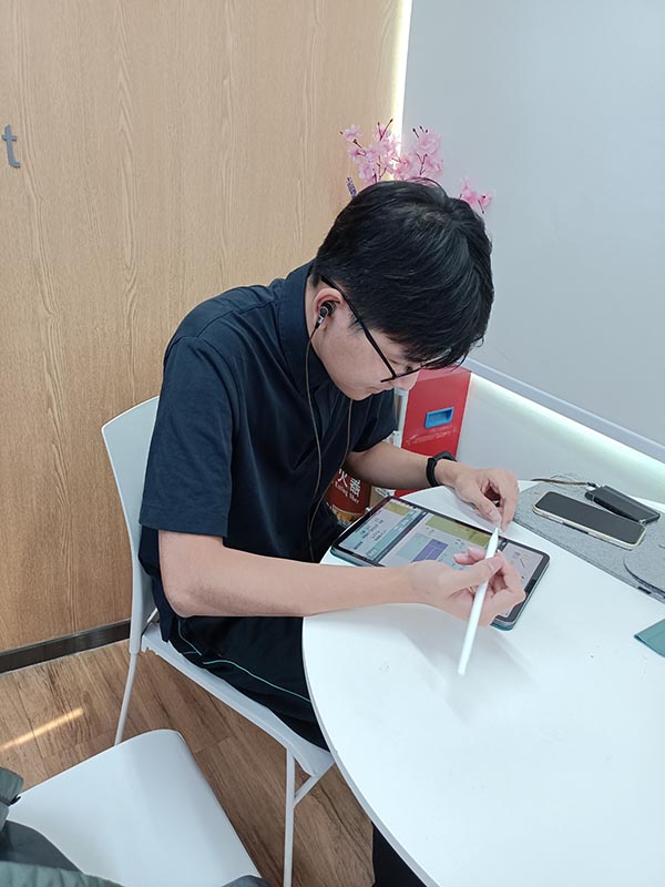 單獨(dú)背書現(xiàn)場