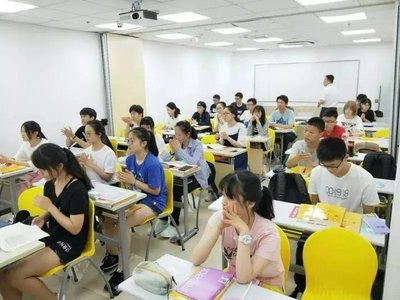 高考俄語(yǔ)