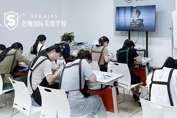 課堂環(huán)境
