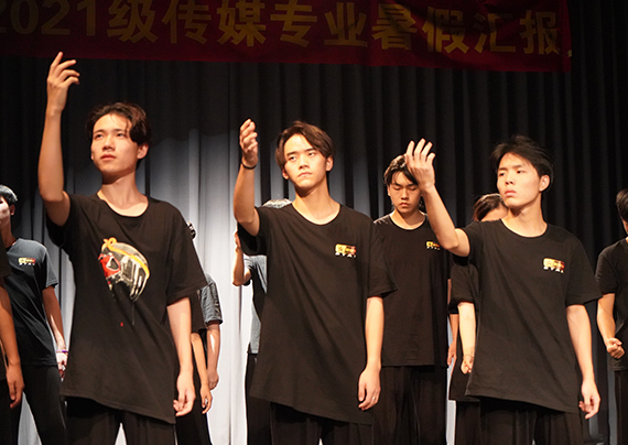 表演合照