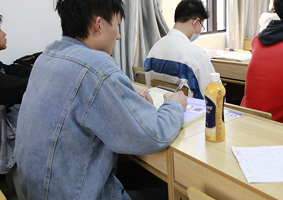 上課現(xiàn)場